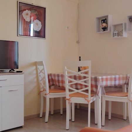 Apartments Mara Mali Losinj Exterior photo